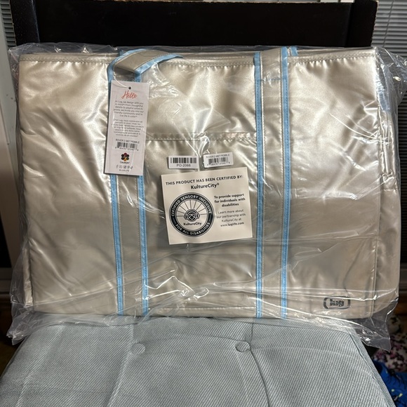 Lug Rover X-Large Carry All Tote Bag NWT - Picture 12 of 16